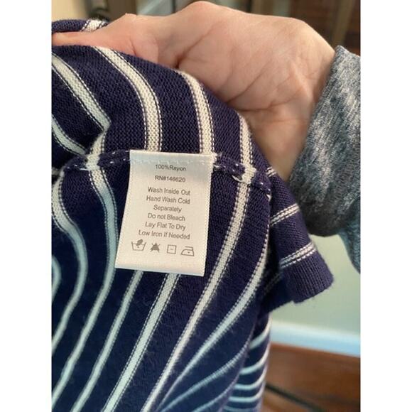 ATTITUDES by Renee' Open Trendy Front Drape Sweater XXS Navy & White - Picture 3 of 6